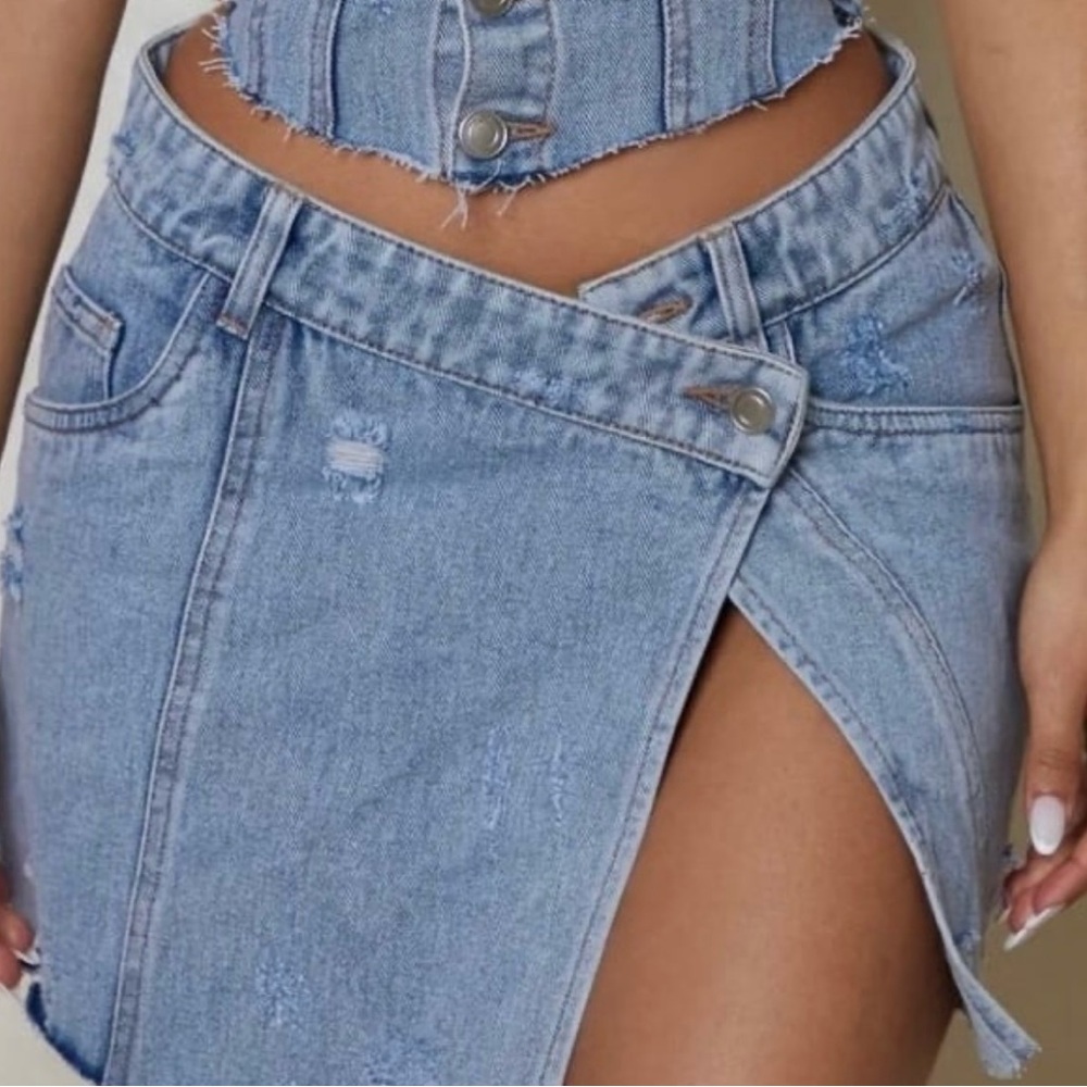 NWT Mars The Label The Denim Skirt